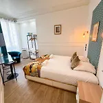 Urban Flat 107 - Sublime 4 Bedroom Opera Apartmán