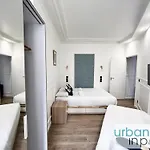 Apartment Urban Flat 107 - Sublime 4 Bedroom Opera *