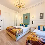 Urban Flat 107 - Sublime 4 Bedroom Opera