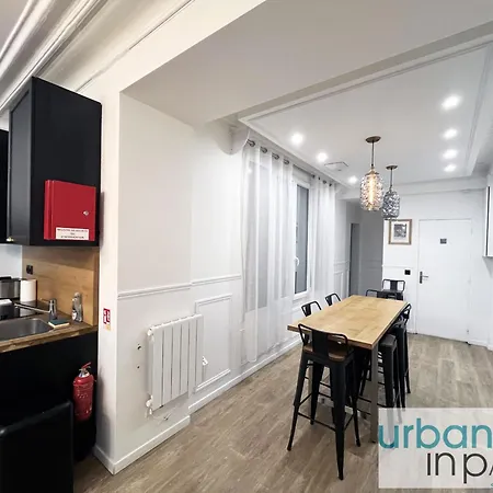 Urban Flat 107 - Sublime 4 Bedroom Opera דירה פריז