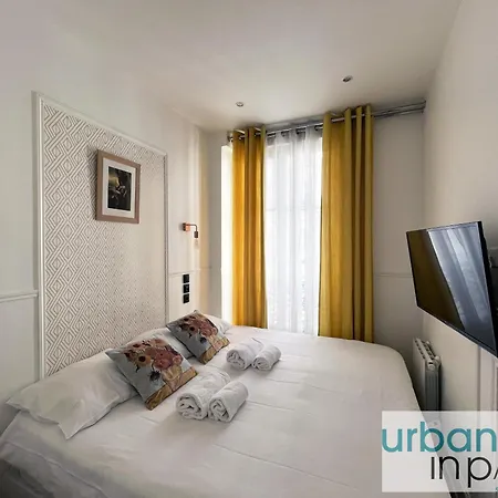 Apartment Urban Flat 107 - Sublime 4 Bedroom Opera *